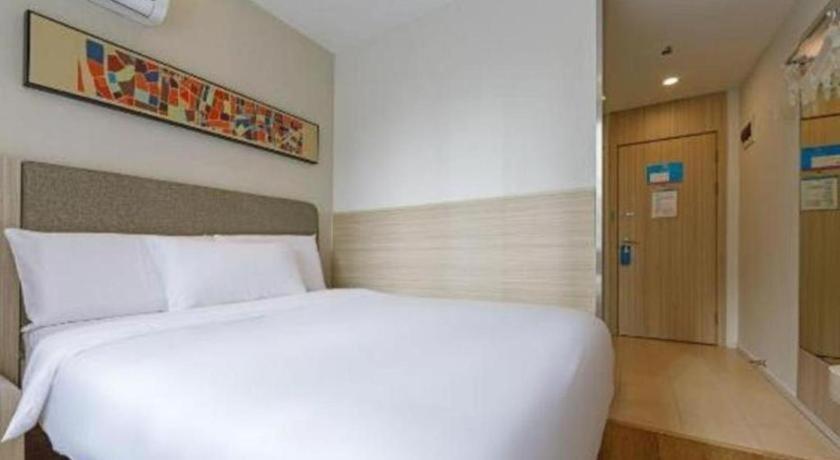 Hanting Hotel Shanghai Xiangyang Road Esterno foto