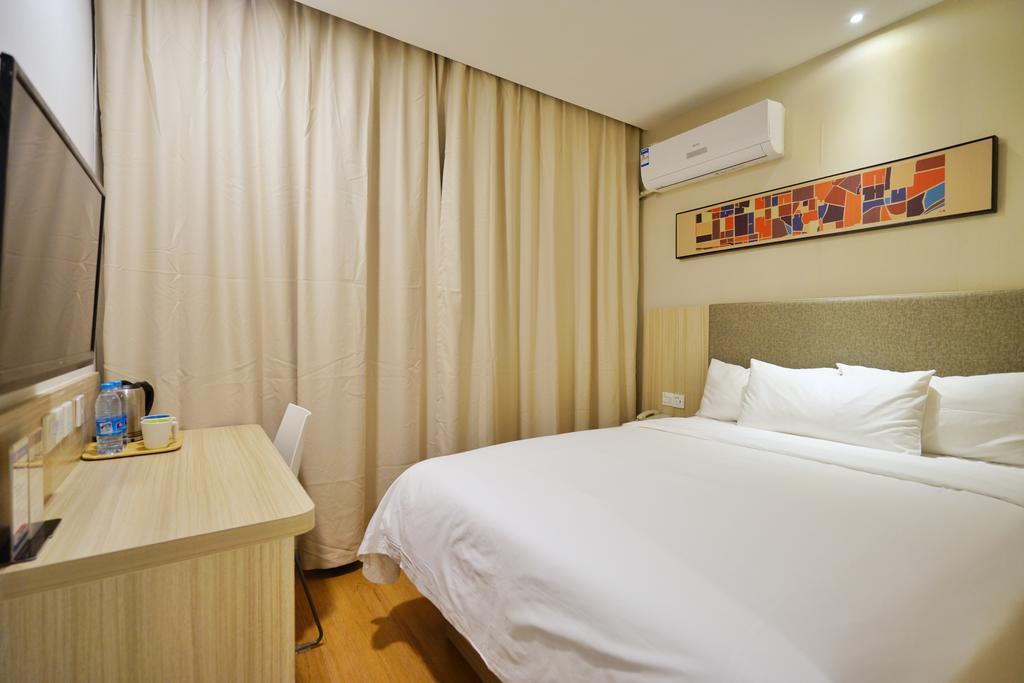 Hanting Hotel Shanghai Xiangyang Road Esterno foto