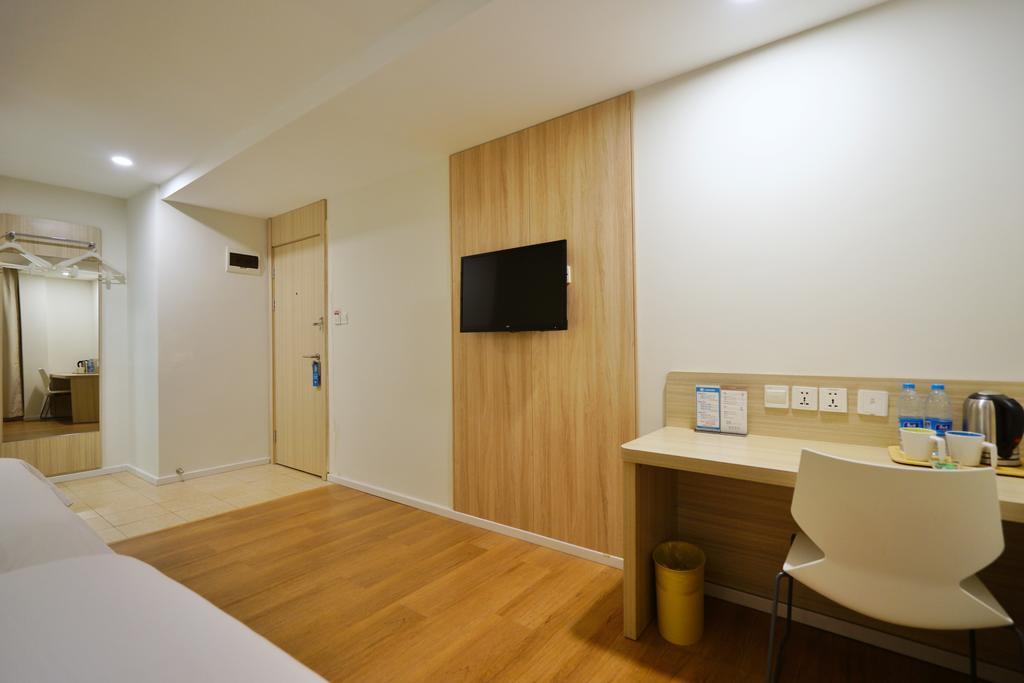 Hanting Hotel Shanghai Xiangyang Road Esterno foto